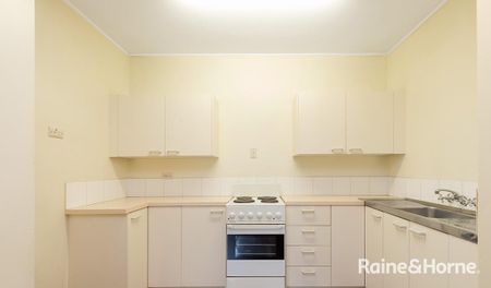 2/80 Finney Road, Indooroopilly, QLD 4068 - Photo 2