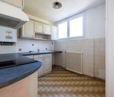 Location Appartement 3 pièces 53m² STE GENEVIEVE DES BOIS 91700 - Photo 1