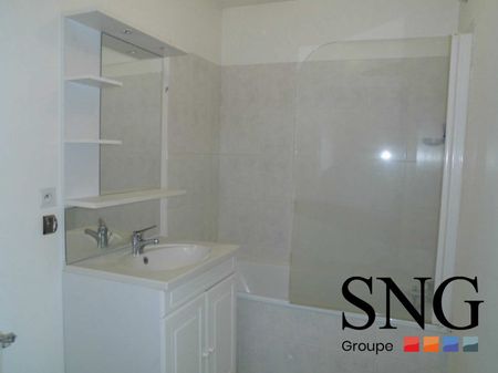 T2 AVEC TERRASSE ET PARKING - Photo 5