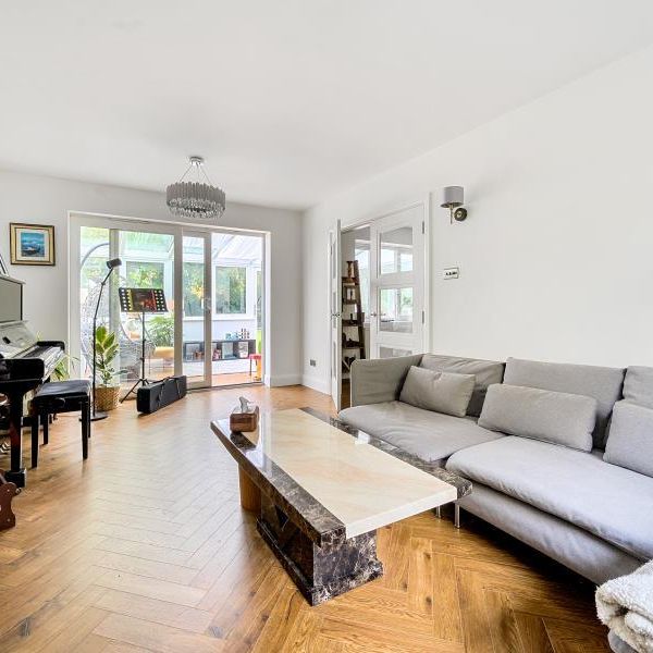 5 bedroom terraced house to rent - Photo 1