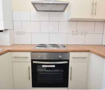 47 Northway, Scarborough - Photo 4