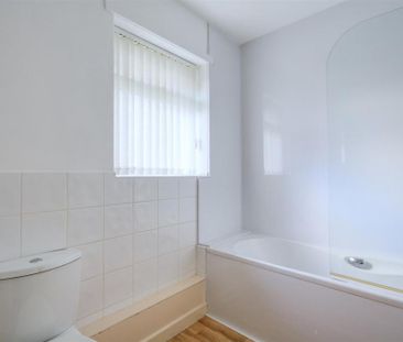 2 bedroom semi-detached bungalow to rent - Photo 1