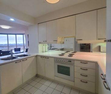 For Lease - 50 EGLINTON Avenue Unit# 2005, Mississauga, Ontario - Photo 4