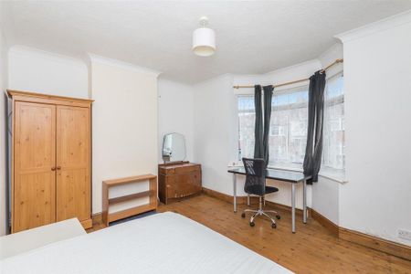 4 bedroom house share to rent - Photo 3