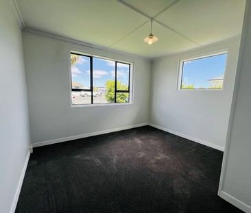 Kew, 2 bedrooms, $420 pw - Photo 1