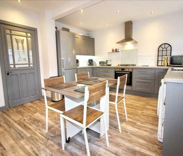 3 bedroom semi-detached house to rent - Photo 5