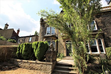 The Towers, Armley, LS12 3SQ, Leeds - Photo 4