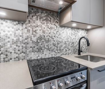 For Lease - 10 Lagerfeld Drive Unit# 414, Brampton, Ontario - Photo 5