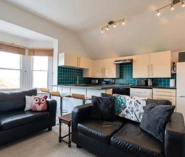 Western Elms Avenue, Reading, Berkshire, RG30 - Photo 1