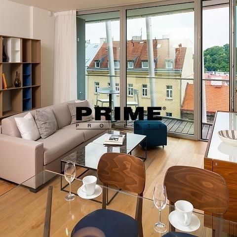 Apartment for rent, 2+kk - 1 bedroom, 59m - Photo 1