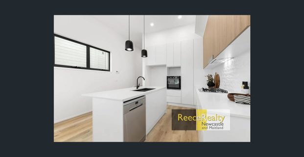 Just Like New - Photo 1