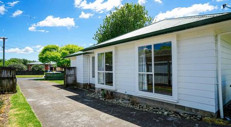 Fresh, Bright & Ready to Move In! - Photo 3