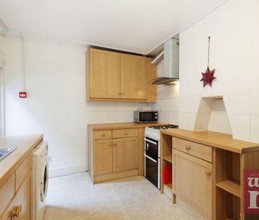 5 bedroom terraced house to rent - Photo 6