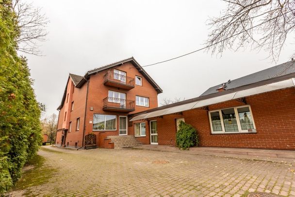 2 pokoje z balkonem w Wawrze 70 m² - Photo 1