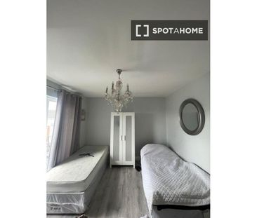 Bed for rent for males in 5-bedroom house, Dublin - Photo 6