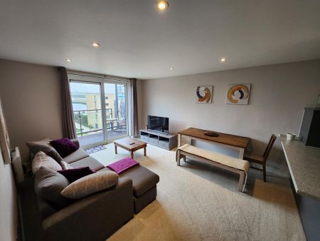 2 bedroom apartment to rent - Photo 2