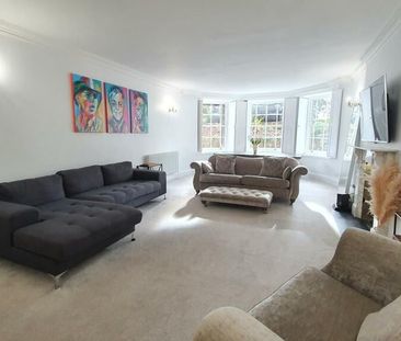 2 Bed Flat, Rockleaze, BS9 - Photo 2