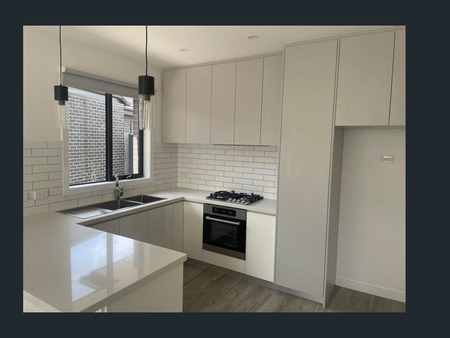 Unit 4, 6 Birch Avenue, Tullamarine, VIC - Photo 3