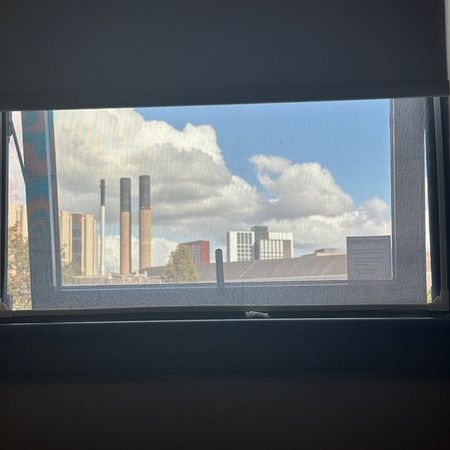 Studio Flat, Sycamore House, LS3 - Photo 4