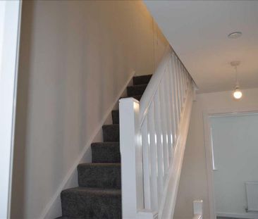 3 bedroom semi-detached house to rent - Photo 6