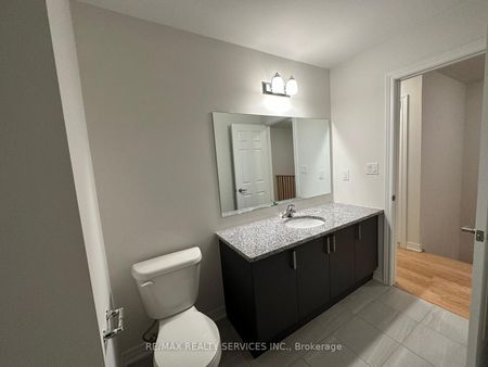 For Lease - 93 Air Dancer Crescent, Oshawa, Ontario - Photo 4