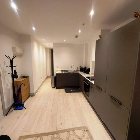 Ground floor flat to rent - Photo 5