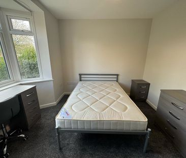 Byland Avenue, Heworth - P10822 - Photo 5