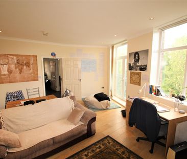 Western Road - Photo 3