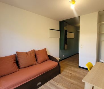 Location Appartement 1 pièce 18m² - Photo 2