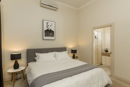 Fully Furnished Central Gem - Photo 5