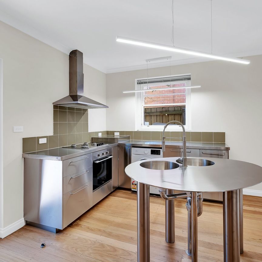 Stylish apartment with high-quality finishings - Photo 1