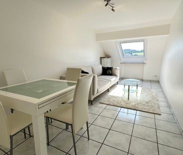 Charming penthouse well located in the old town - Foto 5