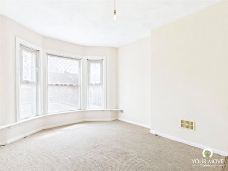 2 bedroom flat to rent - Photo 5