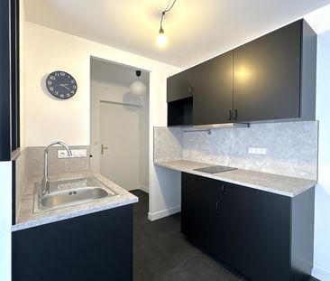 Location Appartement 1 pièce 32m² ST ETIENNE 42100 - Photo 1