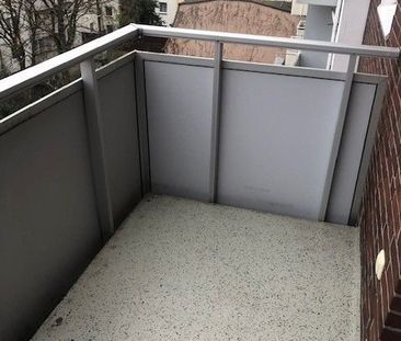 Freundliche 3 Zimmer Wohnung mit Balkon - Foto 3