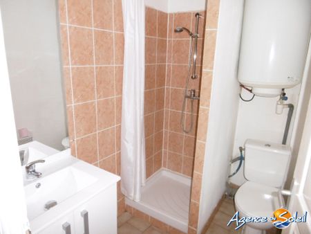 Location Appartement 1 pièce 22m² NARBONNE 11100 - Photo 4