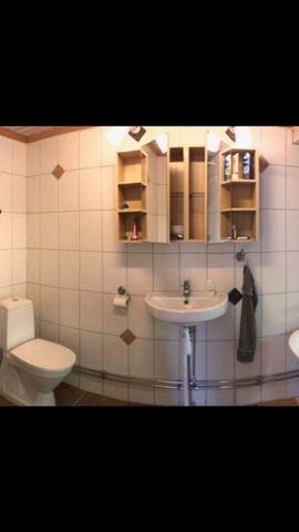 Gamla riksvägen, Kållered - Photo 3