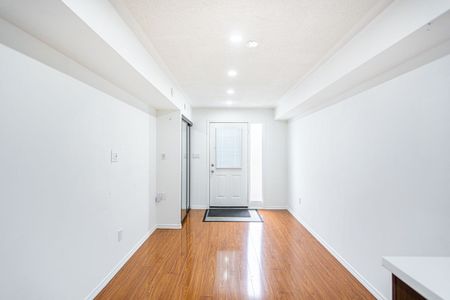 For Lease - 4620 Guildwood Way Unit# 21, Mississauga, Ontario - Photo 3