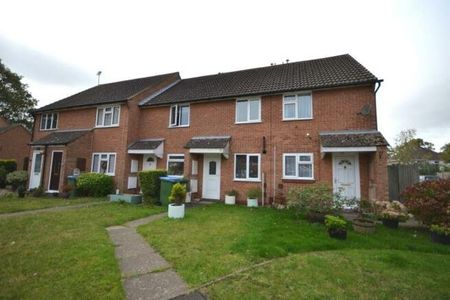 2 Bedroom House - Ryecroft, Fareham - Photo 2