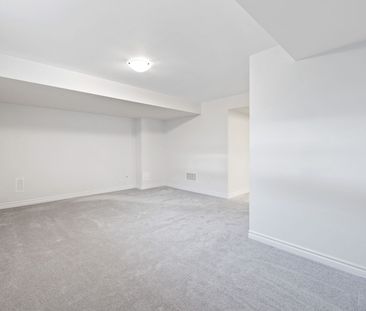 For Lease - 1099 Thompson Drive, Oshawa, Ontario - Photo 6