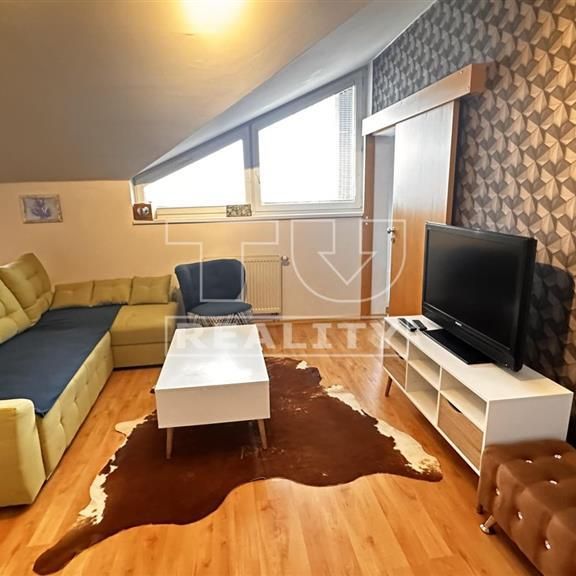 Prenájom, 2-izb. byt, 46 m - Photo 1