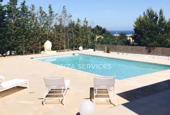 Annual or seasonal rental villa Sa Carroca with sea views