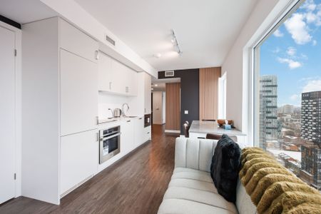 For Lease - 88 queen Street, Toronto, Ontario - Photo 4