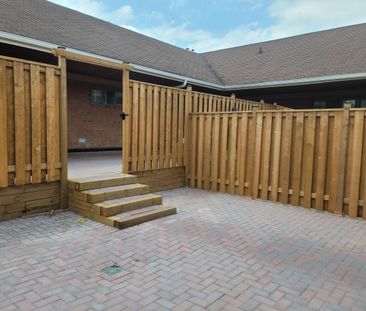 For Lease - 2 Orchard Heights Boulevard Unit# 237, Aurora, Ontario - Photo 4