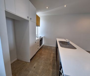 Mt Eden - Grace Court - Grammar Zone - Photo 2