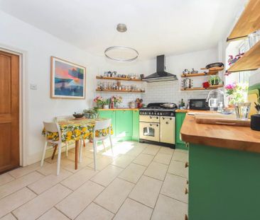 2 bedroom semi-detached house to rent - Photo 1