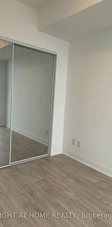 Lake Shore/Park Lawn-Beautiful 1Bdrm 1Bath 1Locker - Photo 1