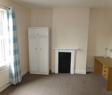 4 bedroom house share to rent - Photo 3
