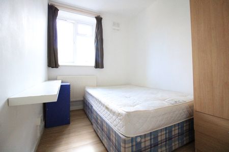 3 Bed Flat, Touchard House, N1 - Photo 3