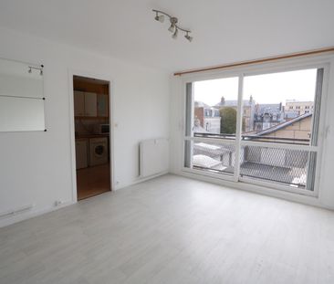 Location Appartement 1 pièce 28m² - Photo 1